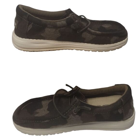 Hey Dude Wally Linen Camo Youth size 13 - Picture 3 of 10
